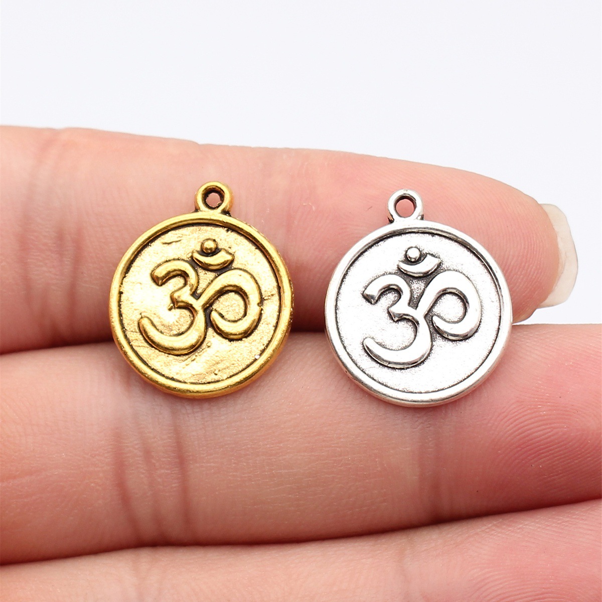 Om Yoga Meditation Symbol Char - огляд і ціна Jewelry Making The Well